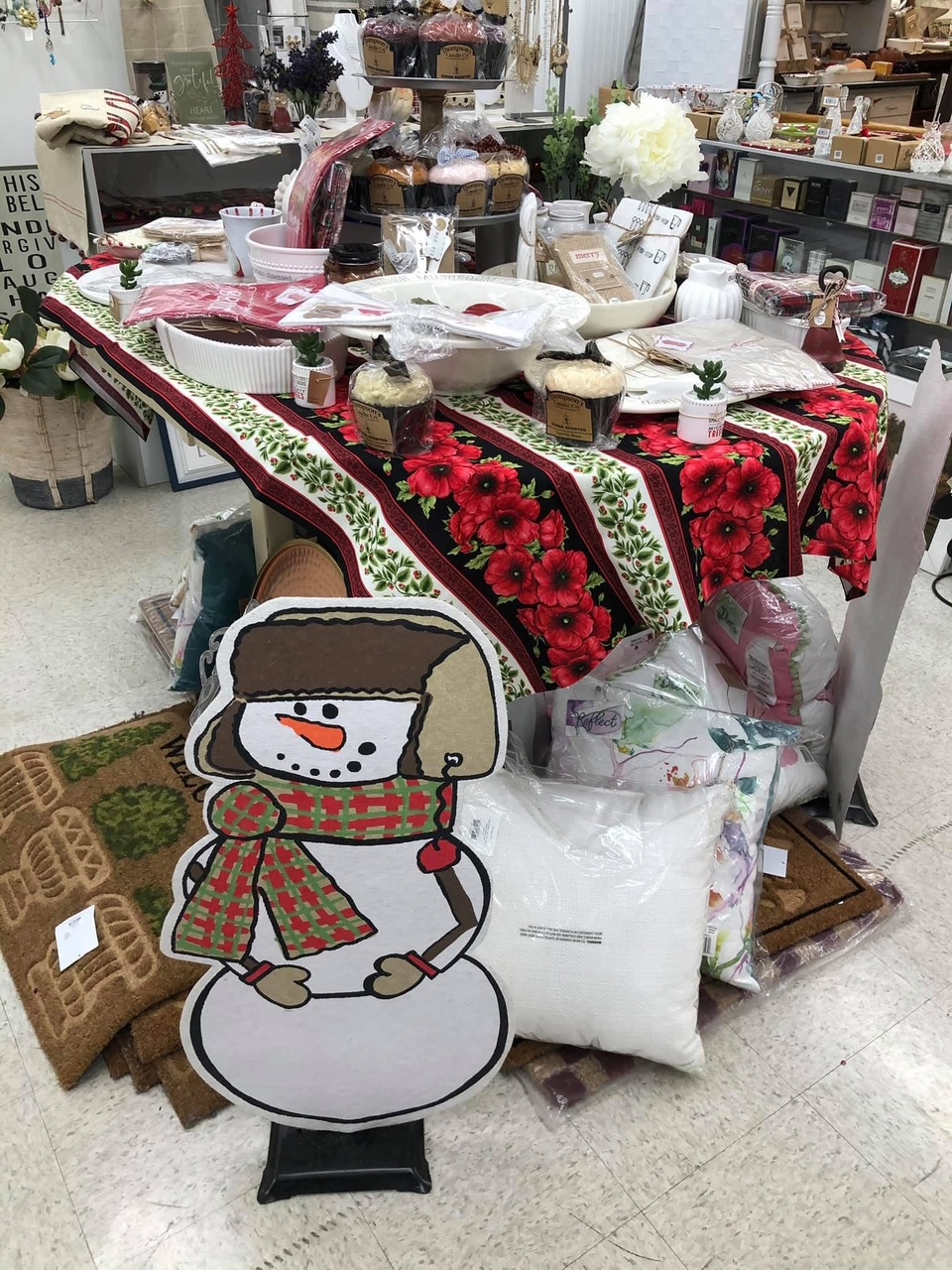 Seasonal holiday display